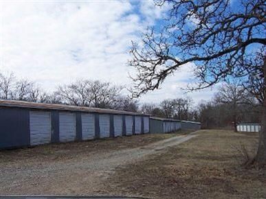 Lake Forest Storage Units: LR J-8, Pittsburg, MO 65724